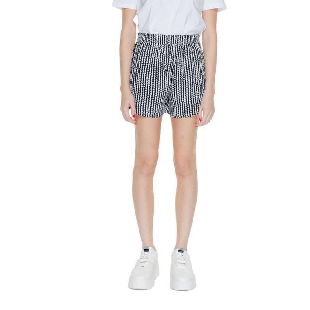 Only Black Viscose Women's Shorts